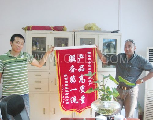 2011年7月25日，外國友人參觀考察我公司！明經(jīng)理等接待并陪同參觀！(圖2)