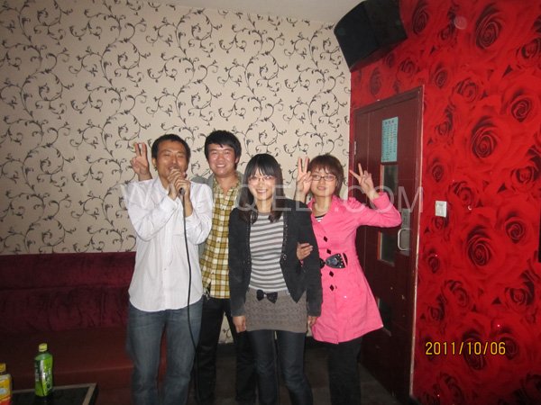 2011年10月，鄭州企鵝糧油機(jī)械有限公司--外貿(mào)部，十一國慶節(jié)團(tuán)體活動！(圖3)