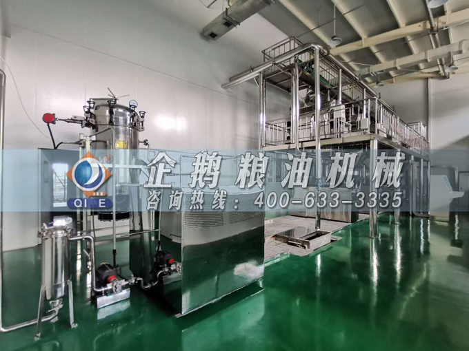 企鵝牌茶籽油雙螺桿榨油機(jī)，用心制造獲得客戶認(rèn)可(圖4)
