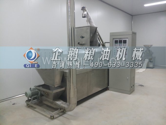 企鵝牌核桃油榨油設(shè)備，生產(chǎn)綠色健康油受大眾喜愛(ài)(圖3)