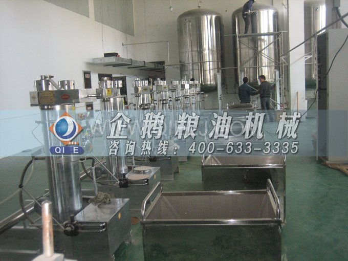 企鵝牌核桃油榨油設(shè)備，生產(chǎn)綠色健康油受大眾喜愛(ài)(圖5)