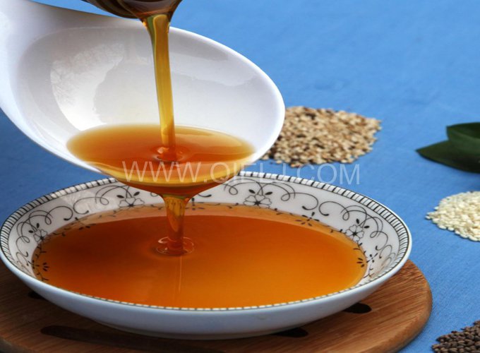 芝麻油提取加工，企鵝糧油機械生產(chǎn)色香味俱佳的油脂(圖1)